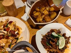 -隔壁老王·家常云南菜(花巷店)