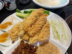 -挂旗柴锅鸡(蚌山区嘉年华店)
