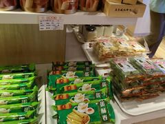 -来伊份(龙之梦长宁店)