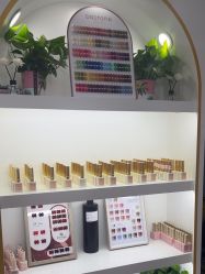 -瞧·享轻奢美甲美睫