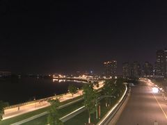 -南京眼步行桥