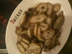 -老鼎万春卤菜(鹭湖宫8区店)