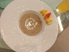 -东方豪景花园酒店·怡景旋转餐厅