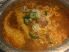 -韩聚屋韩国烤肉餐厅(新北万达店)