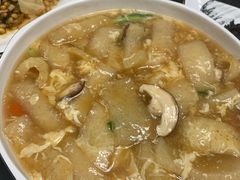 酸辣猪皮汤-旺达小吃•三十年福州菜(正大广场店)