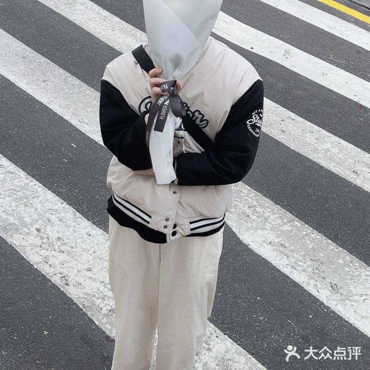 一束花的仪式感 你多久没送自己鲜花了💐