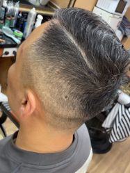 -纯剪男士理发馆·烫染专业店