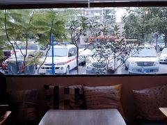 -三花屋 Mihhanaya