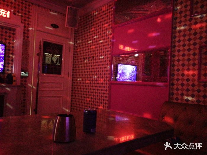 麦克小熊时尚主题量贩式ktv(侨乡店)-图片-威海k歌-大众点评网