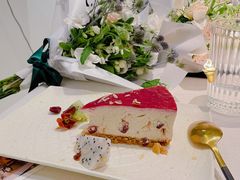 -春树下·树屋花房西餐厅(罍街AS1980店)