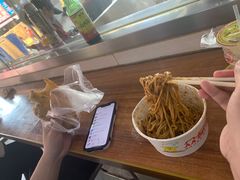 -众品香美食(三弓路店)