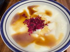 -云阿蛮云南生烫牛肉米线(奉贤路店)