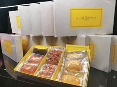 -Salon de The de Joel Robuchon(外滩18号店)