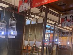 -阿瓦山寨·湘菜现炒·剁椒鱼头王(咸阳总店)