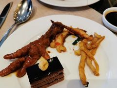 -东方红海鲜百汇(国际大厦店)