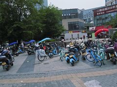 -宝龙城(杭州滨江店)