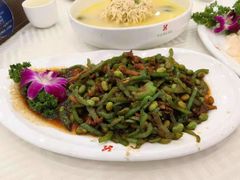 青椒毛豆米肉丝-怡园饭店-餐厅(四望亭店)