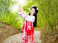 襦裙-九月鹰飞汉服摄影工作室