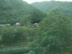 -安吉龙王山峡谷漂流