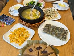 -品鲜村农家菜·阳澄湖大闸蟹(总店)