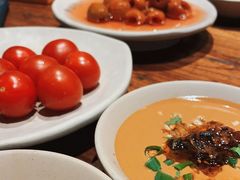 -老牌坊云南鱼豆花火锅(嵩山店)