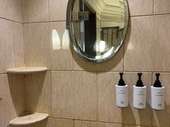 -上海红塔豪华精选酒店