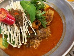 -喇喇排骨火锅·传统韩式脊骨汤(望京西园总店)