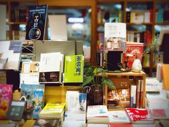 -百新书局(尚悦湾店)
