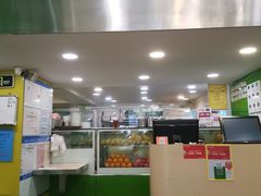 -佰搭果·广式茶餐厅(西华路店)