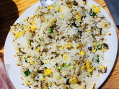 特色臊子蛋炒饭-嘉州叶婆婆钵钵鸡(建设路店)