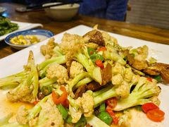 -三姐妹餐厅(曲江店)