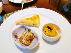 -南湖名都·景湖轩全日制餐厅·海鲜自助·东南亚风味·临湖而食