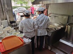-草桥清真牛肉锅贴扁食店