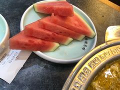 赠的果盘-李记饺子·熏酱东北菜(欢乐谷店)