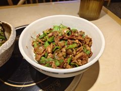 辣椒炒肉-大碗先生(万家丽店)
