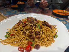 -乡村馕坑肉·烧烤·新疆菜·本地人更爱吃(阿勒泰首店)