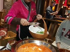 -野山舂·贵州现舂酸汤牛肉(东山店)
