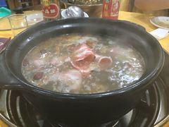 -濠轩阁特色生蚝火锅(水湾路店)