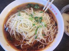 -重庆小面·抄手(解放碑好吃街店)