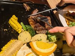 -必胜客(阿罗海店)