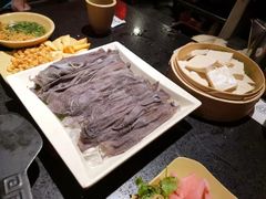 屠场鲜毛肚-宽板凳老灶火锅(外馆斜街店)