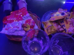 -歌莱美KTV x 星唱纯K·联名店(长虹路店)