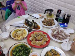 -小辣妹川味海鲜加工店(第一市场椰风巷店)