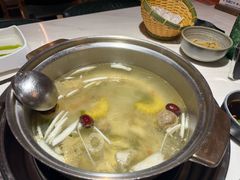 -喃喃椰·糟粕醋·椰子鸡火锅(七堡花园店)