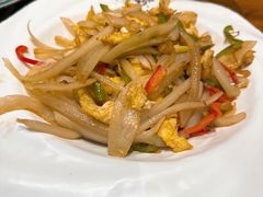 -马尔龙新疆饭店·清真(瑞景店)