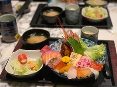 -家贺屋刺身寿司专门店
