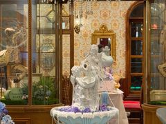 -秘密旅行Bonjour(黑金冠 江南西店)