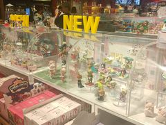 -泡泡玛特POPMART(合生汇店)