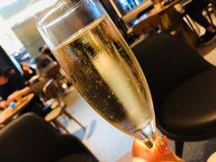 -星巴克臻选(上海合生汇1F店)