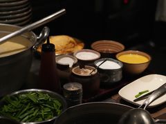 -荣家黄鱼面(前滩太古里店)